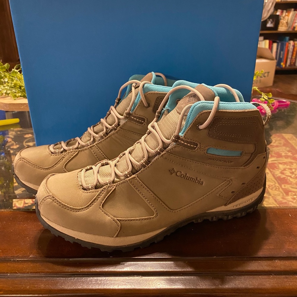 Columbia Hiking Boots